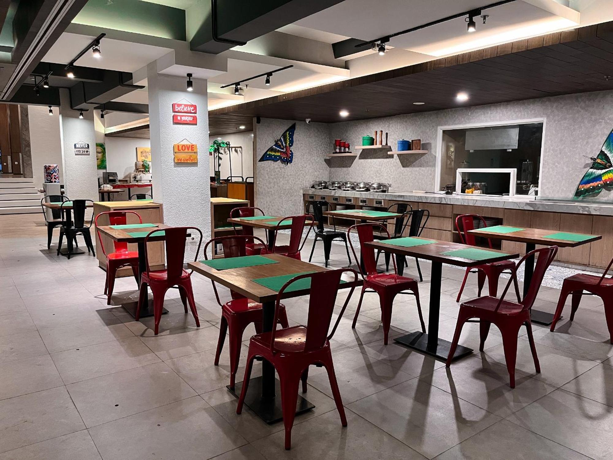 Luminor Hotel Legian Seminyak - Bali Dış mekan fotoğraf