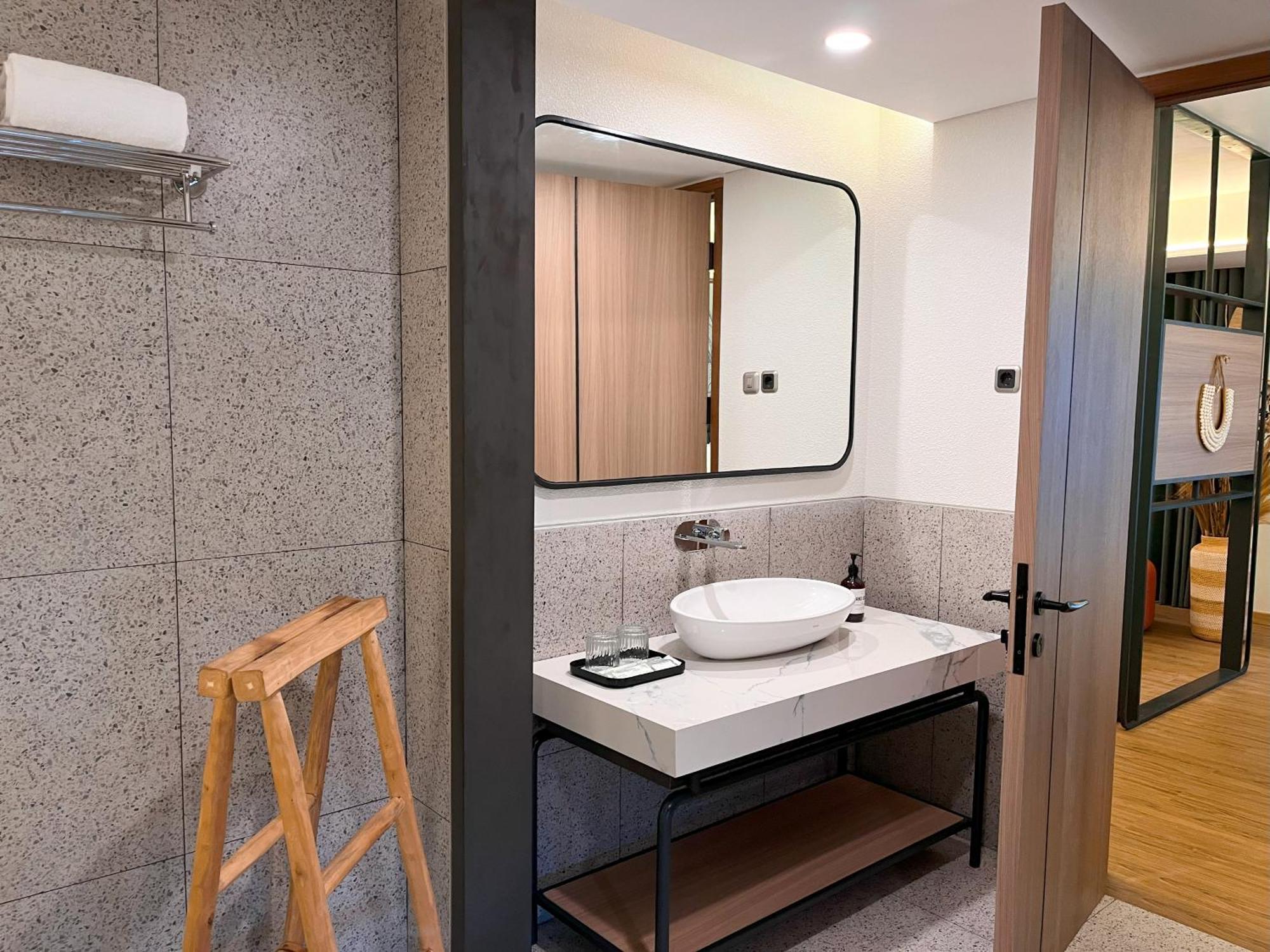 Luminor Hotel Legian Seminyak - Bali Dış mekan fotoğraf